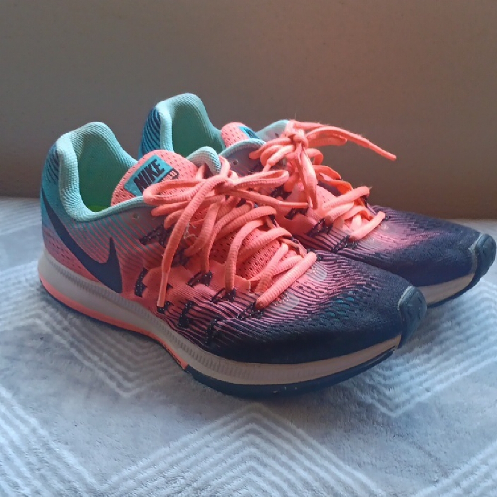 Womens Running Shoes